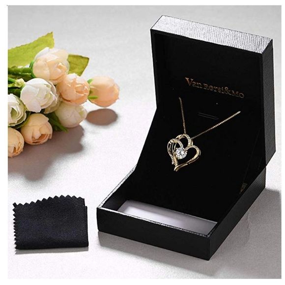 14k Gold Heart Necklace w/ box! - Picture 2 of 3